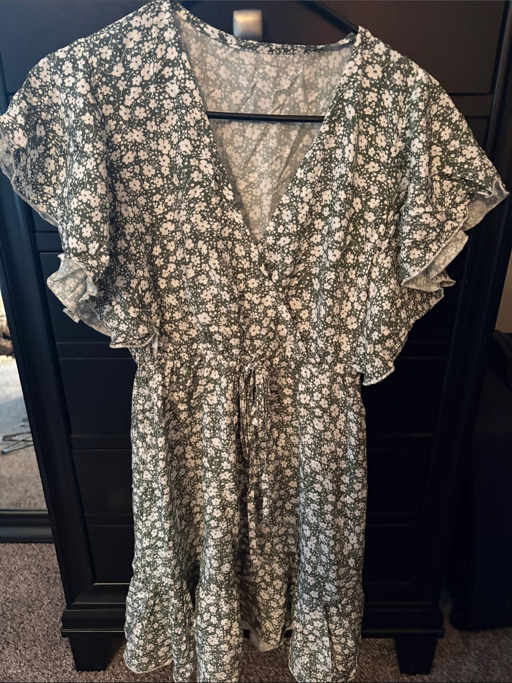 Cupshe Olive Green Mini Daisy Wrap Maxi Dress